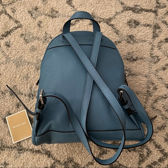 Michael Kors Rhea Pebble Leather backpack - Picture 3 of 5